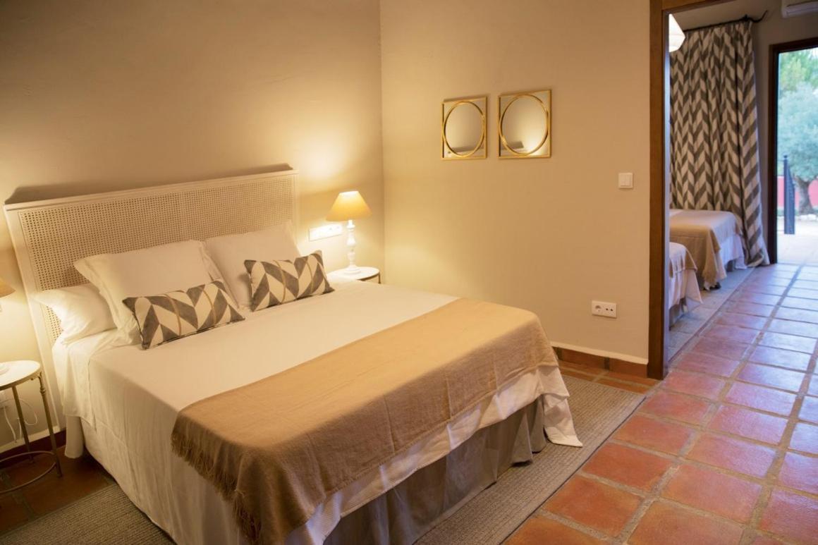 Hotel Rural Las Tejuelas Valdecaballeros 外观 照片